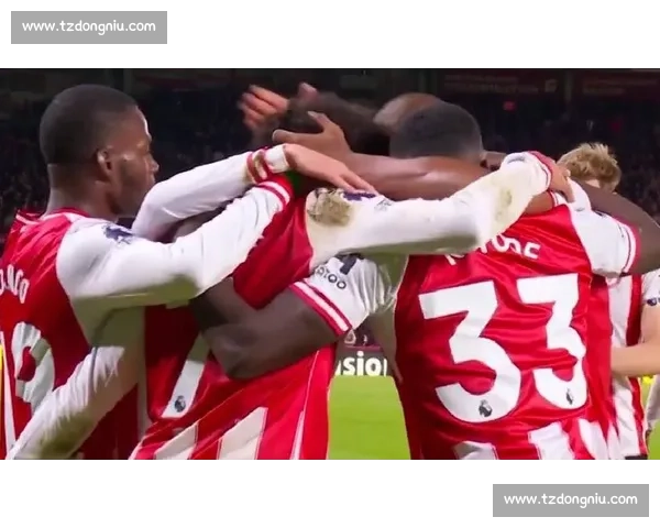 利物浦高层力挺斯洛特：功勋主帅不会因连败下课